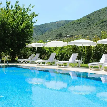 Pir Efes Konaklari إزمير
