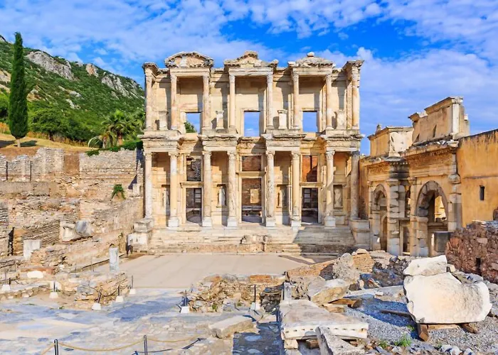 Pir Efes Konaklari Hotel *