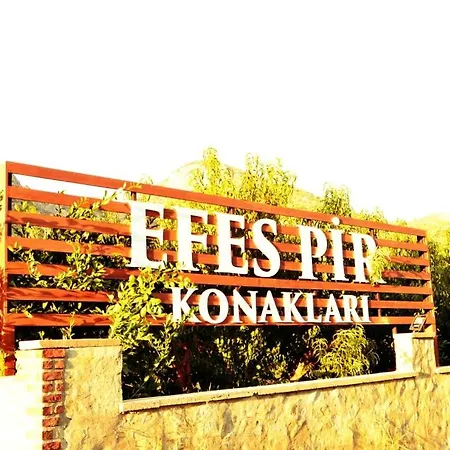 Pir Efes Konaklari * איזמיר