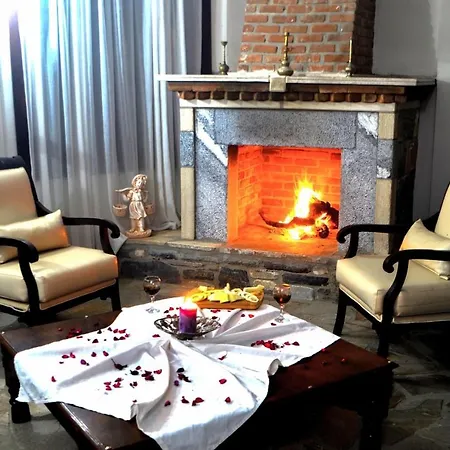 Pir Efes Konaklari * İzmir