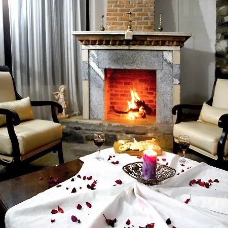 Pir Efes Konaklari מלון איזמיר